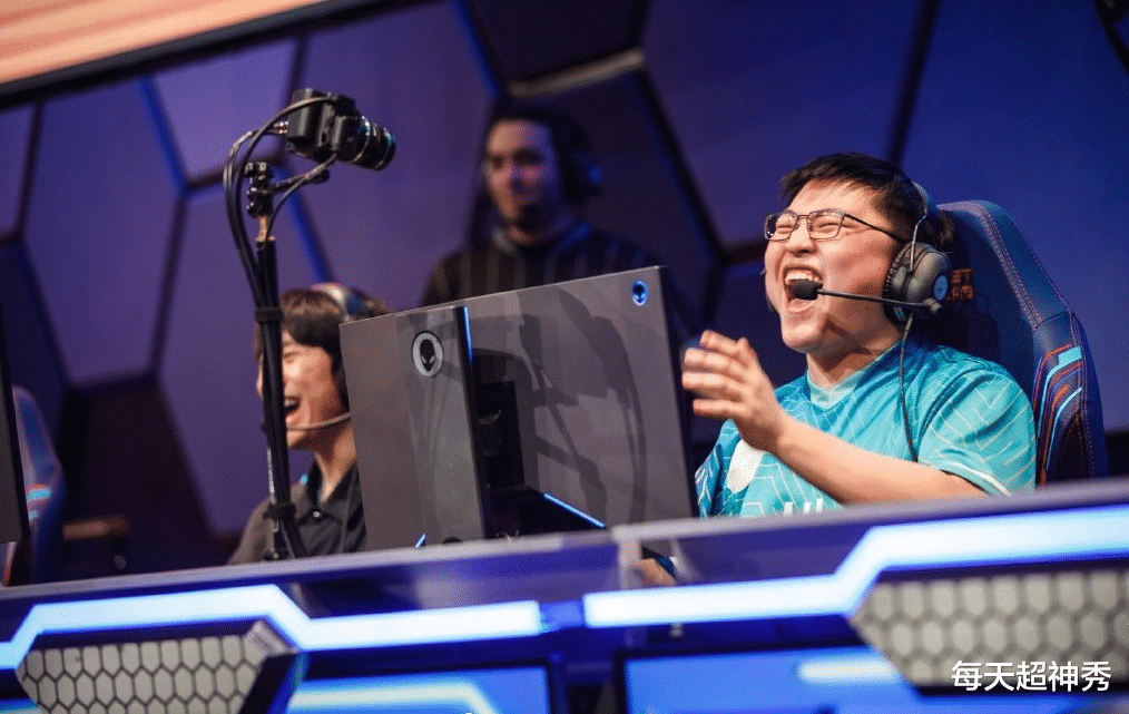 开云-Ming重返赛场，比赛规则变更首场状态出色，RNG观众沸腾！-开云